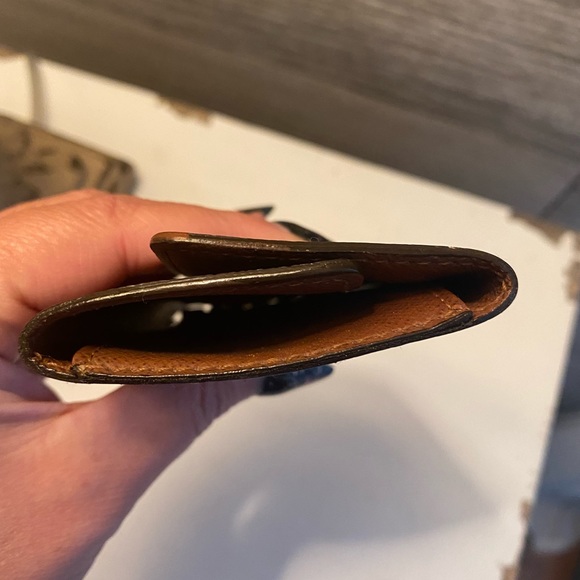 ❗️SOLD❗️Louis Vuitton Multicles 6 Key Case Six - Picture 3 of 9